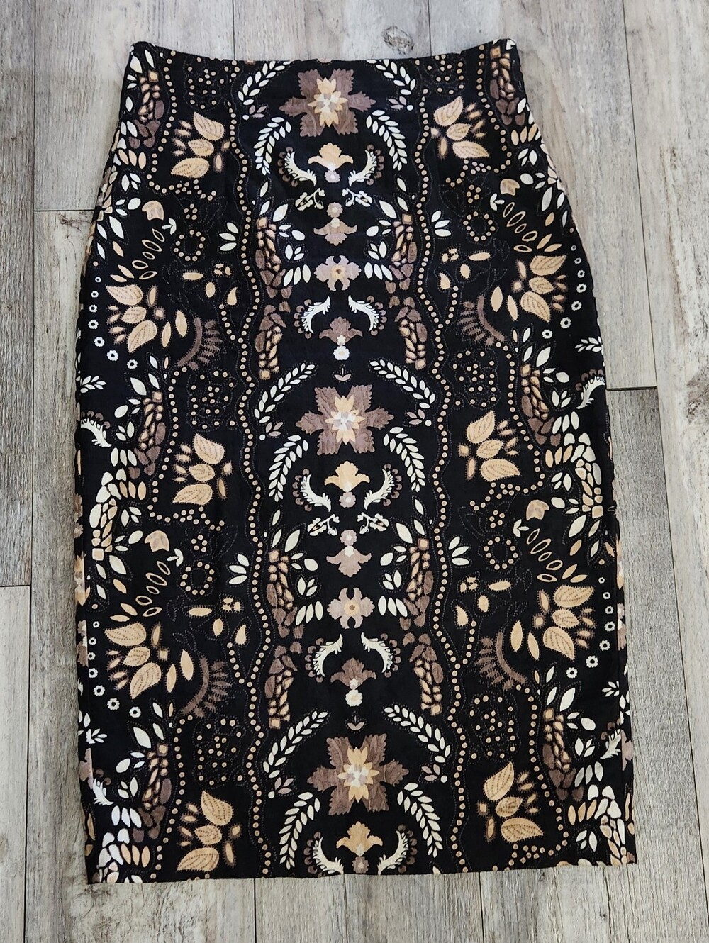 Eva Mendes for New York & Company black and gold Pencil Skirt